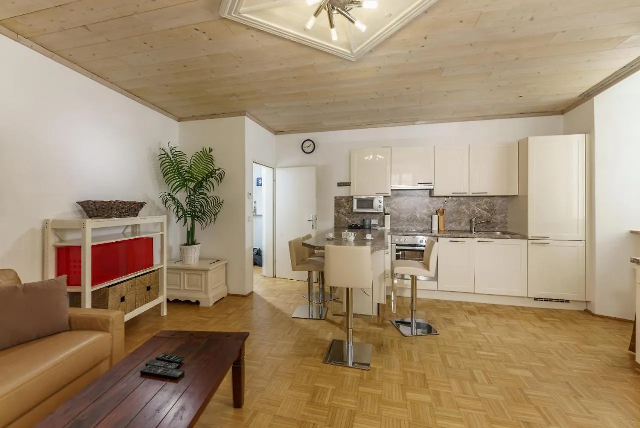 Apartment Easyapartments Altstadt 1 Salzburg